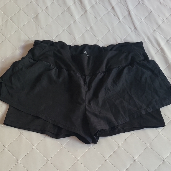 Champion Pants - Chamion Women's Shorts XL